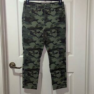 Old Navy: High Rise Pixie Ankle Green Camouflage Slim Pockets